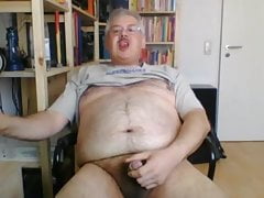 Daddy cums on cam