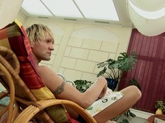 Wild threesome fun with horny gay dudes in various languages!