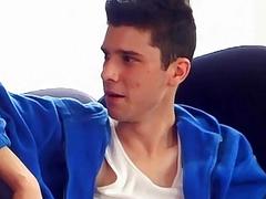 Young men go for blowjobs before fucking in a threesome