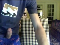 SEUL DANS LE SALON 3