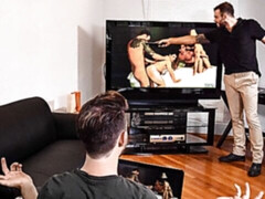 Cabel dude Cliff Jensen gets easily seduced by Casey Jack