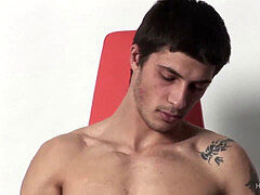 Garry Hanson milks Off