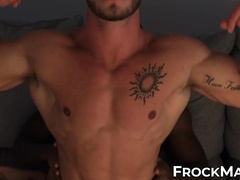 BBC hunk Reign slides his huge cock to loosen Johnny Broncos hole