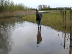 nlboots - lost balance (read: trickle along the river lek)