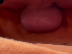 Ramming 75mm glass butt-plug close up