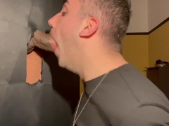 24 yo. Yam-Sized black shaft. 21cm