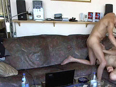 1.Butch und Boblan Wohnzimmer (5)a.MP4