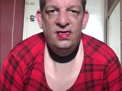 ambidextrous crossdresser has a lil secret for you to hear