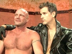 Bareback orgy, t room, leather bareback