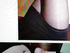 Chubby wanks and cums looking at my thighs