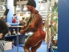 Voyeur filming Bodybuilder hes bulge and Ass on public