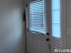 Mormon teen 18+ Fucked Bareback By Hung Elder After Wet Kissing