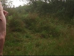 Jerking off outdoor naked in the field 01