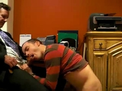 Str8 daddy with male secretary 2