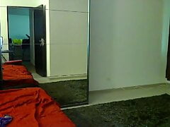Ever Dreamt Of Seeing A BodyBuilder Posing Nude? - Special