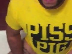 Piss drinking pig