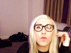 Themidnightminx hotel gurl