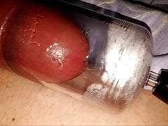 PLAY WITH MY PENIS PUMP AND CUM