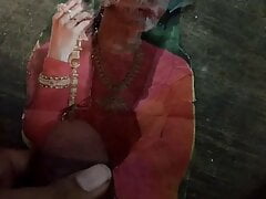 Nayanthara piss tribute