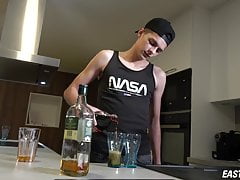 Straight Boy Gets Great Handjob