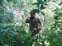 Jungle sex is having fun