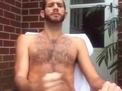 Str8 men jerk off in front yard 4