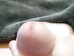 At 18, fucking your hand is very nice