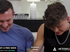 Buddies Drake Von & Derek Kage Get Aroused While Doing Dick Pics! French Subtitles