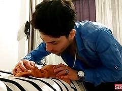 Kiz arkadasim amini bana hediye etti