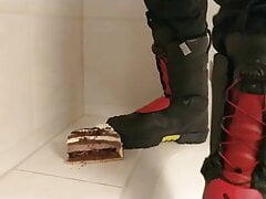 Haix Fire Hero 2 firefighter boots crush cake