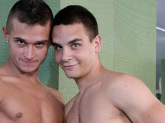 Raw fucking at the gym with Max Logan, Sascha Bryce