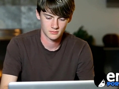 Two emos Tori Andrews and Jeremy Sommers cumshot after anal