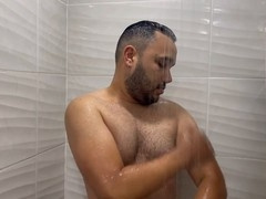 Raw gay Colombian amateur takes it deep in the ass