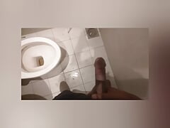 18 years old boy Mastrabating in the Office washroom porn video