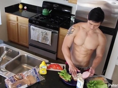 Peter Le廚房誘惑