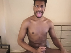 @JerichoRoseXXX pumps man meat!