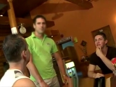 Hungry public suck & fuck in the bar