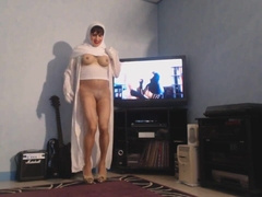 ginormous knockers muslima