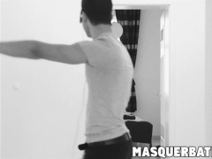 Big dick striper Nick Vargas jacking off the proper way