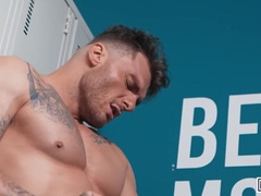 William Seeds Muscular Power Leaves Arno Antino Breathless In A Wild, Intense Gym Hookup