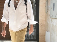 I fap off when I arrived at building and my bedroom