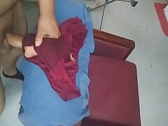 Fucking with my exgirlfriend's dirty panties like a Loser.