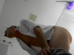 Richard Lennox Flaunts His Schlong And Ball-sac While Masturbating Off