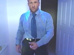 Empresario batendo punheta 2