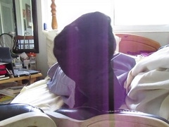 Hairy artist wants you to worship and massage his hairy soles