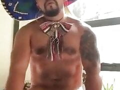No quieres tener mi verga rebotando en tu abdomen...