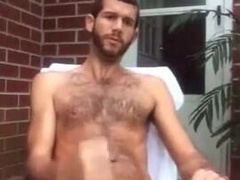 Str8 men jerk off in front yard 9