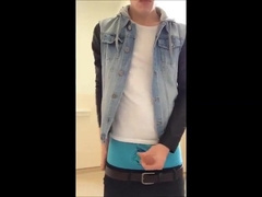 Sagging, jacking and cumming at college