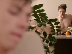 Rimmed european twink rides bareback