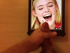 Elle Fanning cum tribute #5